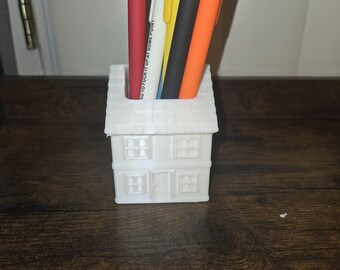 House Desk Organizer | Modern Pen & Plant Holder