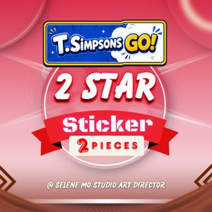 Op de afbeelding: Een grafisch ontwerp met de tekst T.SIMPSONS GO! in een blauw rechthoekig kader, gevolgd door de tekst 2 STAR Sticker en 2 PIECES op een rood lintbanner. De achtergrond is een zachtroze verloop met de tekst @ SELENE MO STUDIO ART DIRECTOR.