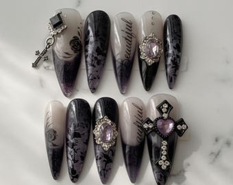 Uñas postizas góticas negras, uñas con dije de cruz, uñas acrílicas oscuras y elegantes, uñas reutilizables hechas a mano, set gótico glamuroso
