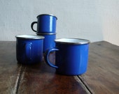 Vintage enamel cups, espresso cup,  blue, mini,camping , outdoors,  French vintage finds by ancienesthetique