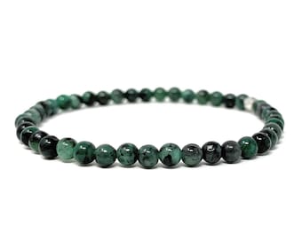 Emerald Gemstone Bracelet . Stretchy . Delicate Stacking Jewelry