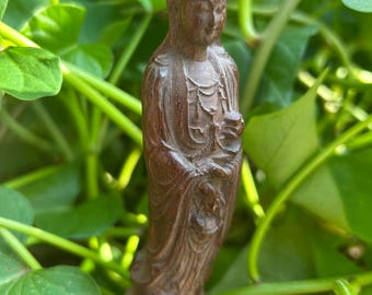 Wood Carved Kwan-yin Guan Yin Boddhisattva Goddess Statue Meditation Zen Decor Solid Wood Cypress carving God of Wealth Protect Safety