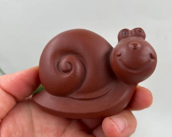 Clay Tea Pet Cute Snail Statue, Yixing zisha purple clay Underworld fierce Fat Snail statue animal, tea pet teapot creative table decor