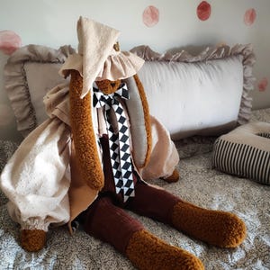 Handgemachter Hase: Mr. Moon der Traumteller, Geschenk für Kinderzimmer