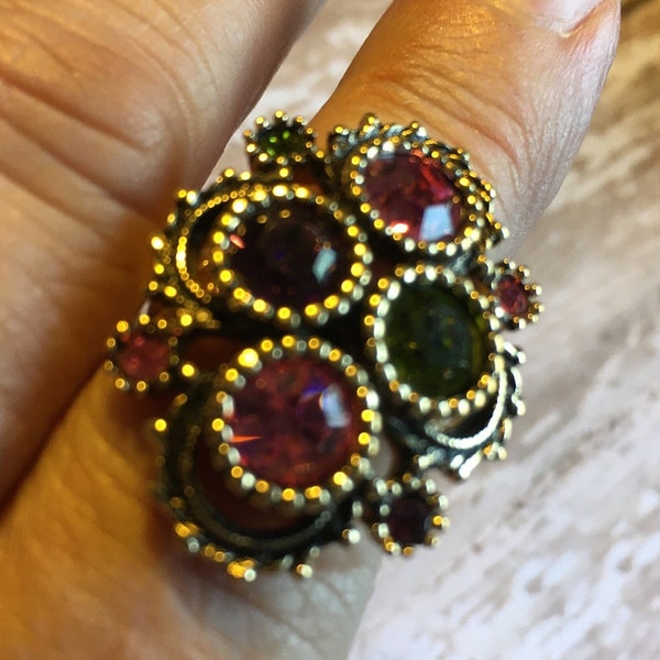 Gift for her, vintage ring, 1970's Sarah Coventry, Austrian crystal. Adjustable, leaf band, rhinestone, statement ring. Mid Century, signed.