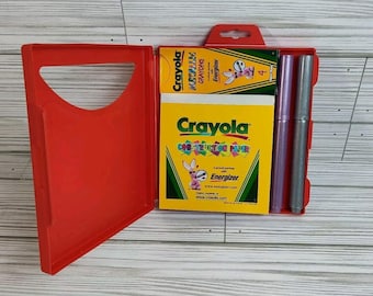 Vintage Crayola Energizer Sample Kit Metallic Crayons/Markers Paper