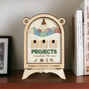 Personalized Crochet Project Tracker Sign: Knitting Progress Counter, Craft Room Decor