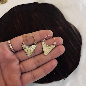 Geometric Brass Hoop Earrings, Gold V Shape Statement Hoops For Women, Etched Tribal Dangles, Bold Brass Earrings, Ethnic Earrings