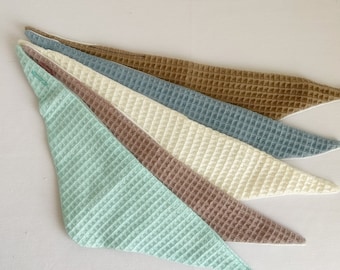 Dribble bib set of 3 in waffle and double gauze fabric, several colours available