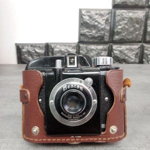Vintage Beacon Film Camera with Leather Case - Mid-Century Decor