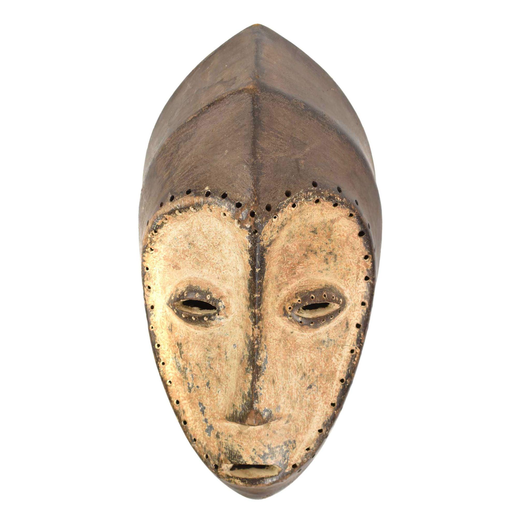 コンゴ レガ族 Bwami(ブワミ) マスク コンゴ レガ族 Bwami(ブワミ) マスク A Lega Bwami Society Mask With