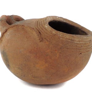 Akan Clay Pot with Lizard Côte d&#39;Ivoire