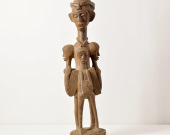 Figura de pie de Pende Congo