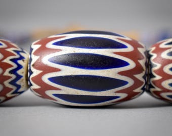 Six Layer Chevron Venezianische Trade Beads 86cm