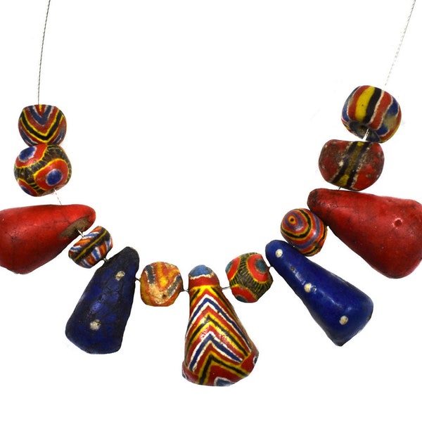 Kiffa Powder Glass Beaded Necklace Mauritania