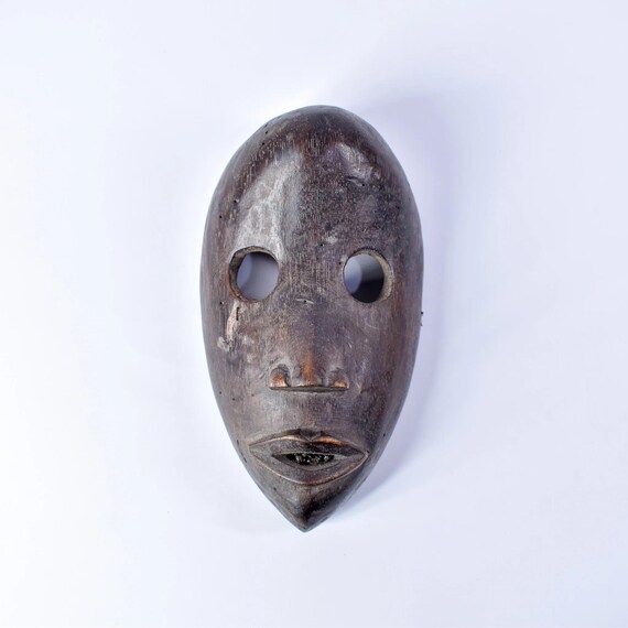 Dan Passport Mask - Etsy