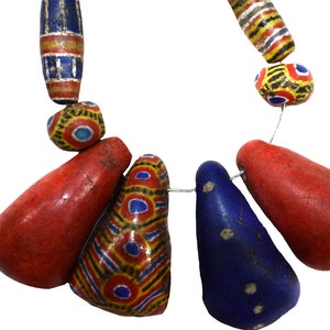 Kiffa Powder Glass Beaded Necklace Mauritanian image 3