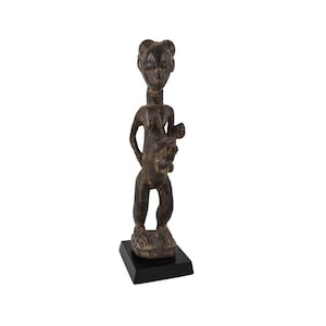 Baule Maternity Figure with Base Côte d&#39;Ivoire
