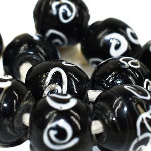 12 Zen Venetian Trade Beads Black and White Loose Africa