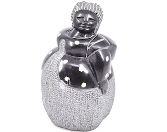 Shona Stone Woman Sculpture In The Style of Colleen Zimbabwe