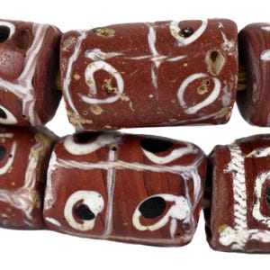 Tic Tac Toe Venetian Brick Red Trade Beads