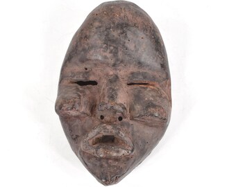 Dan Deangle Mask Liberia