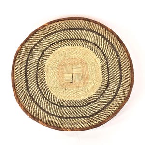 Tonga Binga Handwoven Basket Zimbabwe 19.5 Inch