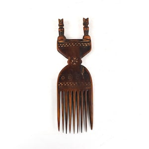 Nyamwezi Mwana Hiti Figural Comb Tanzania