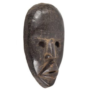Dan Deangle Mask Liberia