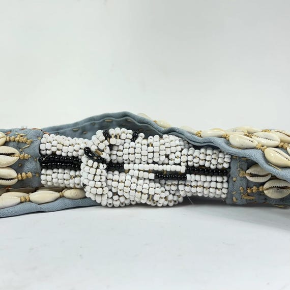 Kuba Belt Cowrie Kuba Belt With Cowrie Shells Congo Ireland display picture 1