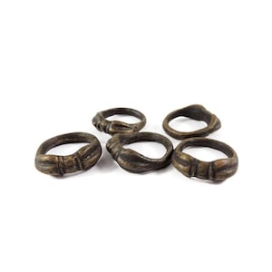5 Tibetan Dorje Rings Brass Small