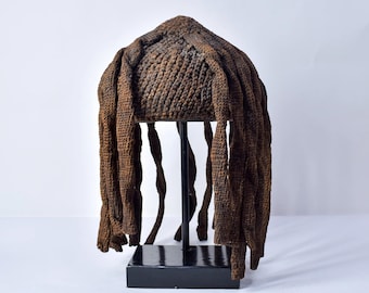 Bamileke Madera y Sombrero de Rafia Camerún