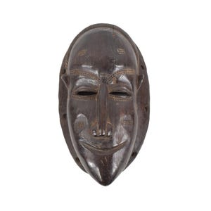 Dan Deangle Mask Liberia