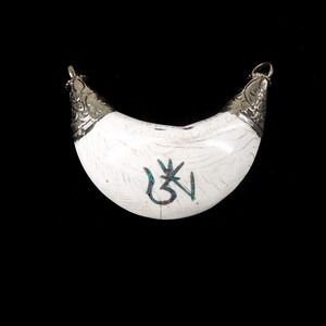 Tibetan Sacred Chank Shell Pendant