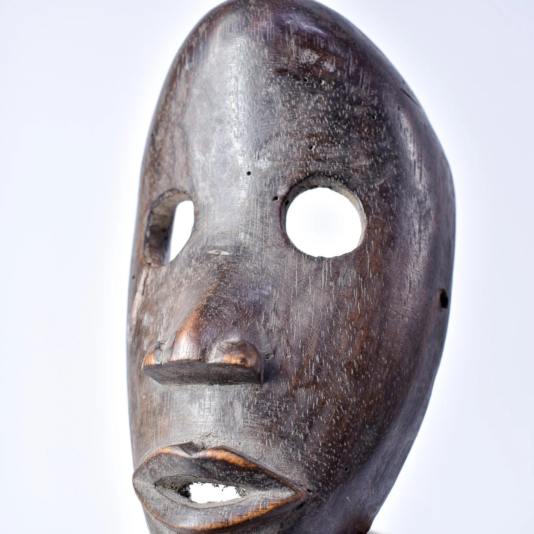 Dan Passport Mask - Etsy