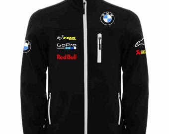 Coupe-vent softshell pour moto. Logos imprimés sur vinyle textile de qualité supérieure. 3 fermetures éclair. Modèle chbw.