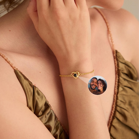 Personalized Heart Projection Picture Bracelet, Photo Inside Bracelet, Memorial Gifts for Loved Ones, Everyday Bracelets, Gift for Her