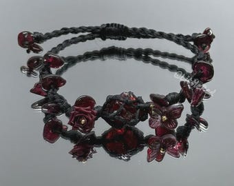 Bracciale in macramè con granato rosa scuro: gioielli in cristallo curativo boho
