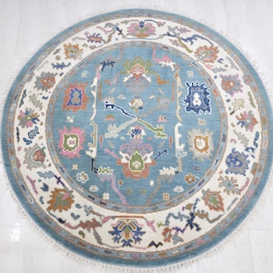 Hand-Knotted Oushak Wool Rug: White, Blue, Green Oriental Area Rug