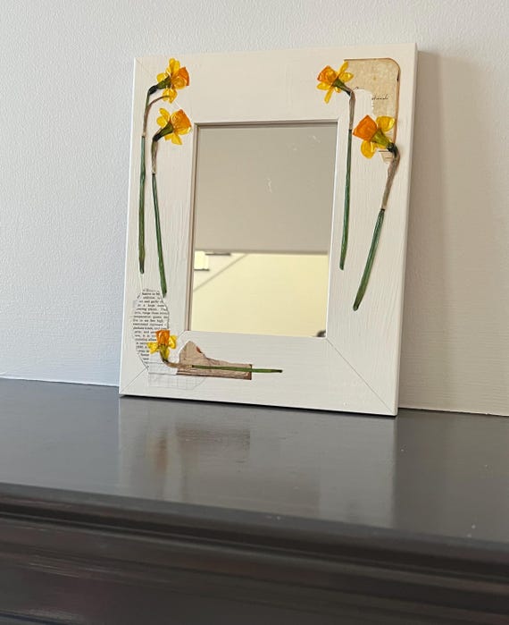 PRESSED FLOWER FRAME, wood frame mirror, pressed flowers on wood , frame, decorative mirror , floral mirror, flower mirror