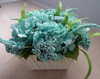 Floral Arrangement  Hydrangea  Flower Arrangement  Faux Flower Arrangement  Easter Decorations  Mother's Day Gift  Shabby Chic