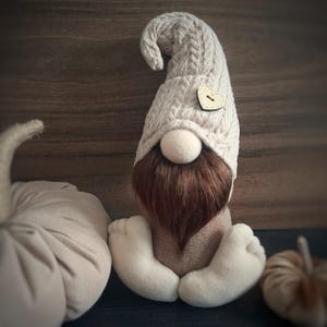 Handmade scandinavian sitting barefoot farmer plush gnomes birthday mom gift. Cute soft  farmhouse gnomes boho home decor Gnomes lover gift