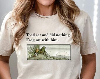 Frog And Toad Shirt, Vintage Classic Book Shirt, Frog Shirt, Book Lover Gift, Retro Frogs Shirt, Frog and Toad Shirt, Vintage Book Shirt