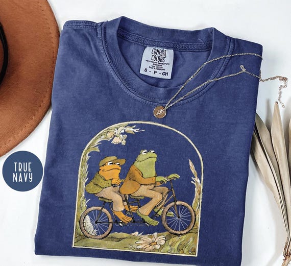 Comfort Colors Frog And Toad Shirt, Vintage Classic Book Shirt, Book Lover Gift, Retro Frogs Shirt, Frog and Toad Shirt, Vintage Book Shirt