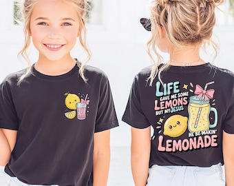 Camiseta "La vida me dio limones", camiseta con estampado de limonada, sudadera con capucha "Él está haciendo limonada", sudadera juvenil con frase de fe, camiseta "Niño de Dios"