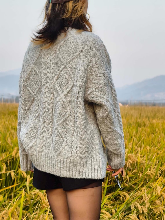 Light Gray Mohair Sweater Women, Oversized Cable Knit Pullover, Chunky Winter Sweater, Cozy Gift for Her, Relaxed Loose Fit Jumper