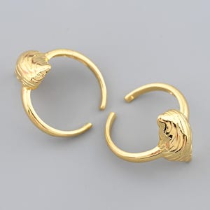 Chic 18K Gold Filled Shell Ring Adjustable Size for Beach Theme Jewelry and Nautical Creations 22.4x24mm