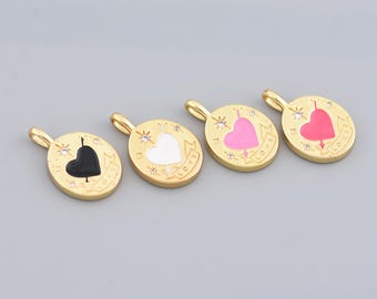 Colgante redondo de inspiración vintage con corazón esmaltado y letras de amor doradas para joyería personalizada (21 x 13,5 mm)