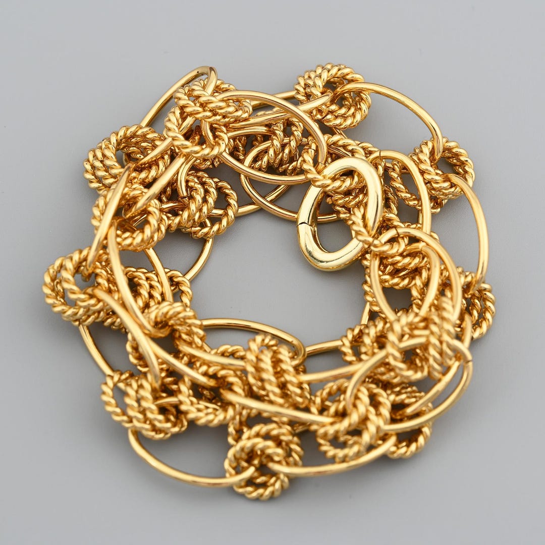 Chunky Ring Chain Necklace With Twisted Rope Links and Layered Circle ...