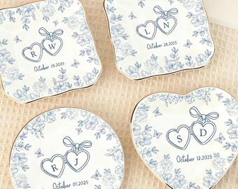 Piatto in ceramica personalizzato con anello di sicurezza, Toile De Jouy, regalo di nozze, regalo sentimentale per la sposa, regalo di fidanzamento, anniversario, regali di San Valentino